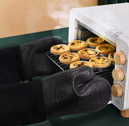 Shaws Cookware Heat and Slip Resistant Silicone Oven Mitts, Waterproof, Non-Slip, Long, Cotton-Lined Mitt Set of 2, 14.9 IN, Black