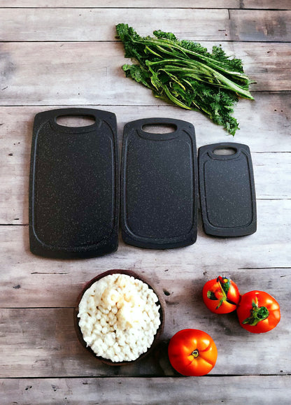 Cutting Boards for Kitchen w/Juice Groove, Non Slip Handles, Reversible - Plastic Cutting Board Set of 3, Dishwasher Safe Cutting Boards for Chopping Meat, Veggies, Fruits, Non-Slip (Black)